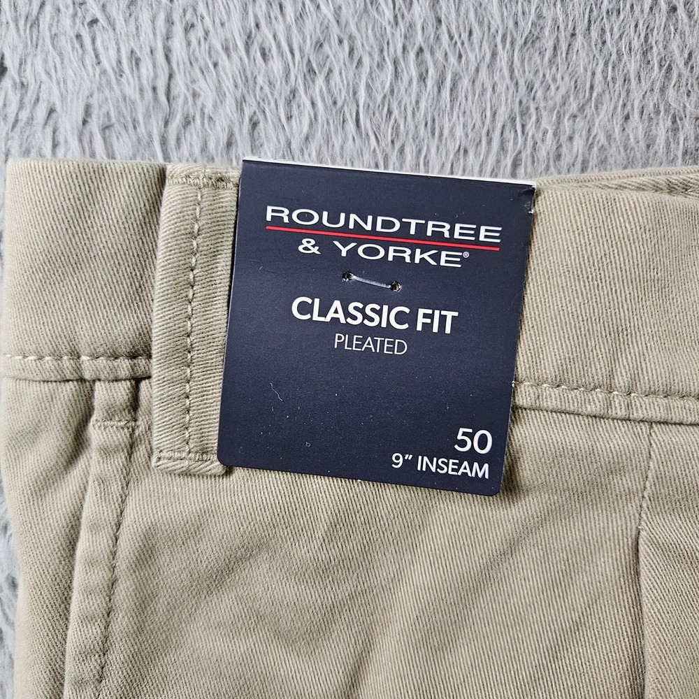 Roundtree & Yorke Mens 50 Khaki Classic Fit Pleated The Cloud Short 9 Inseam NWT